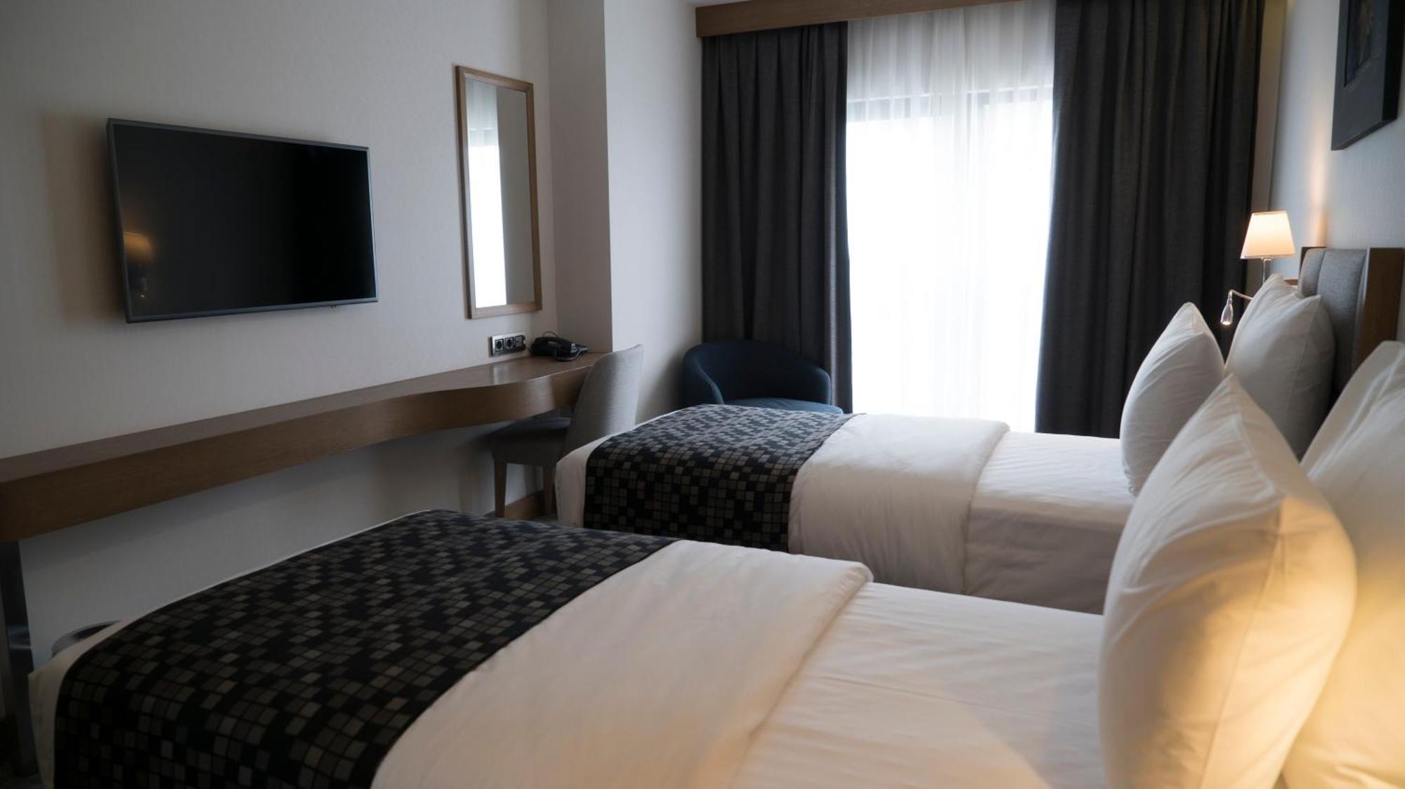 Yuksel Istanbul Yenikapı Hotel Bagian luar foto
